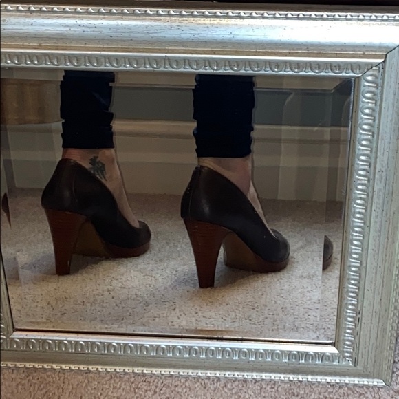 Ann Taylor Loft Brown Peep Toe Wood Heel - Picture 6 of 8